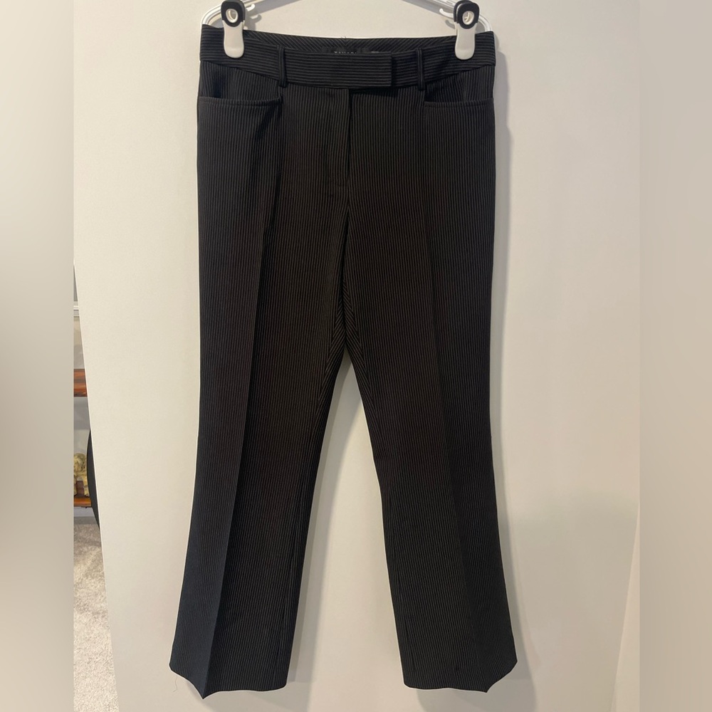 Tahari Black & White Pinstripe Wide Leg High Rise Dress Pants Size 8 EUC